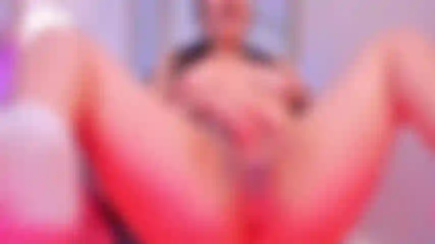 Ma chatte a du sperme pour toi mmm.