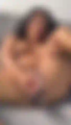 J'aime utiliser mon gode fort pour voter mon sperme.