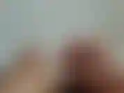 Foreskin joue et se branle.