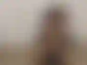 Après avoir été taquiné pendant des heures par des mecs en ligne et branlé sa bite, antonio avait besoin de se vider les couilles. Regardez le sperme jaillir de sa bite dure.