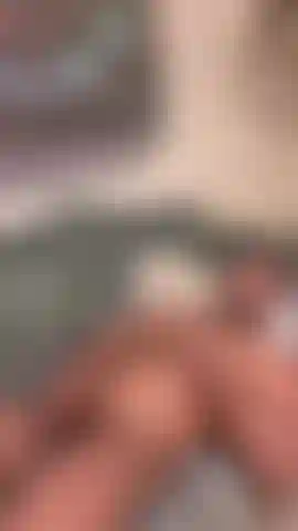 Je jouis avant de me coucher.