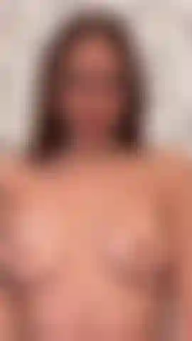 Des seins et du rebond.