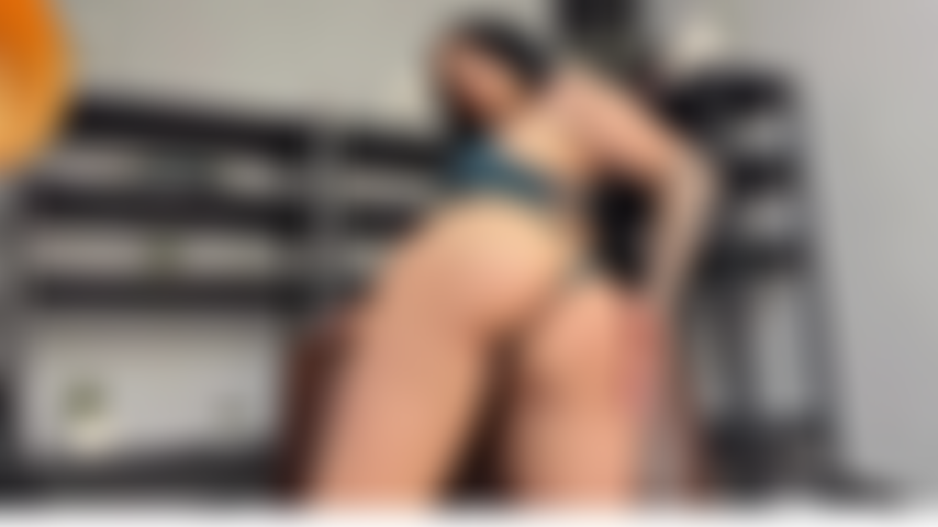 Cul et seins.