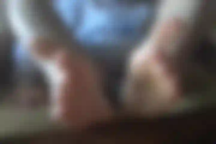 Showing my soles <3