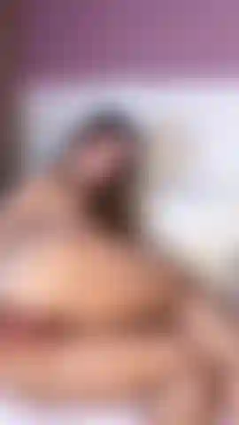 Un cul rond parfait - sexe en cuillère.