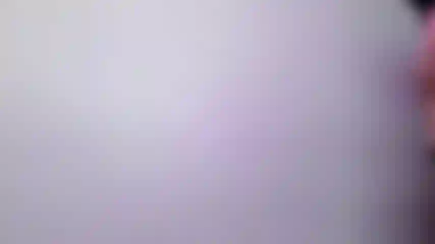 Frotte-toi du sperme pour la déesse.