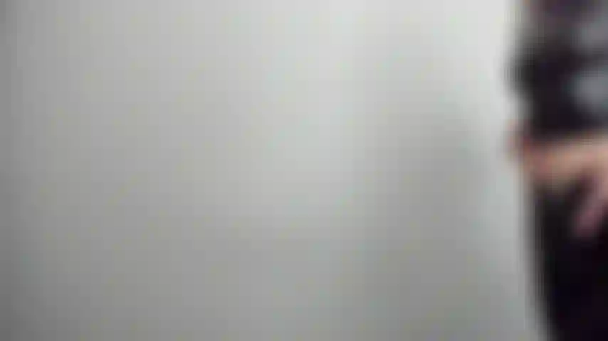 Adorant la déesse en cuir.