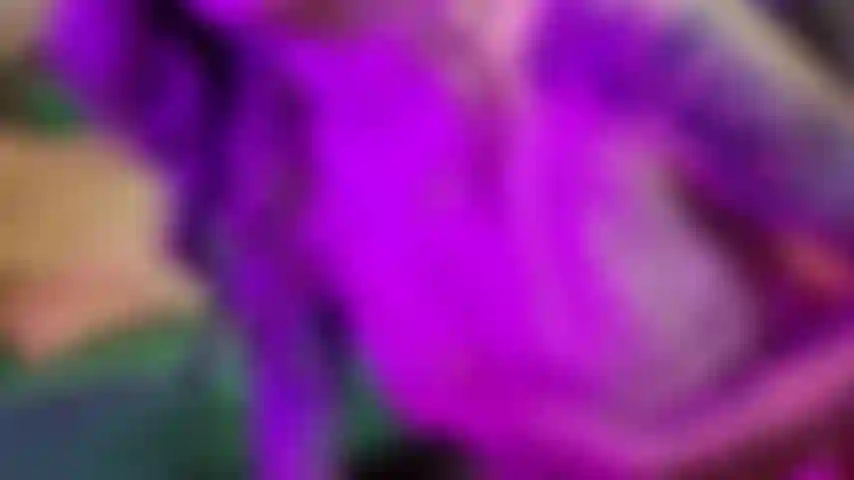 Je veux ton sperme sur mes seins - joi.