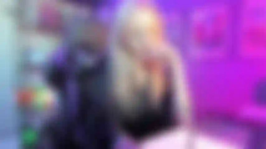 Stripping pour professeur sur zoom.