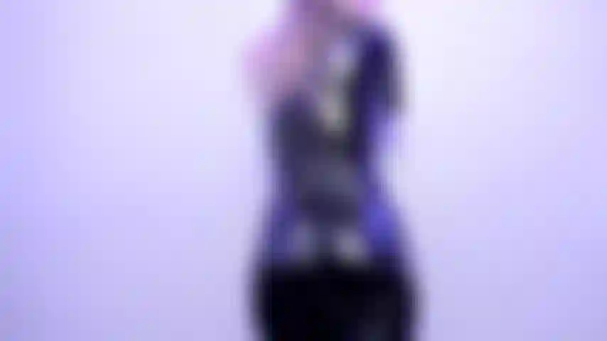 Cuck fantasy - baise ta copine avec un gode-ceinture.