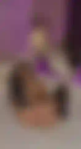 Je joue dans mon lit.