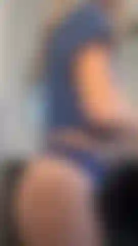 Je montre mes fesses