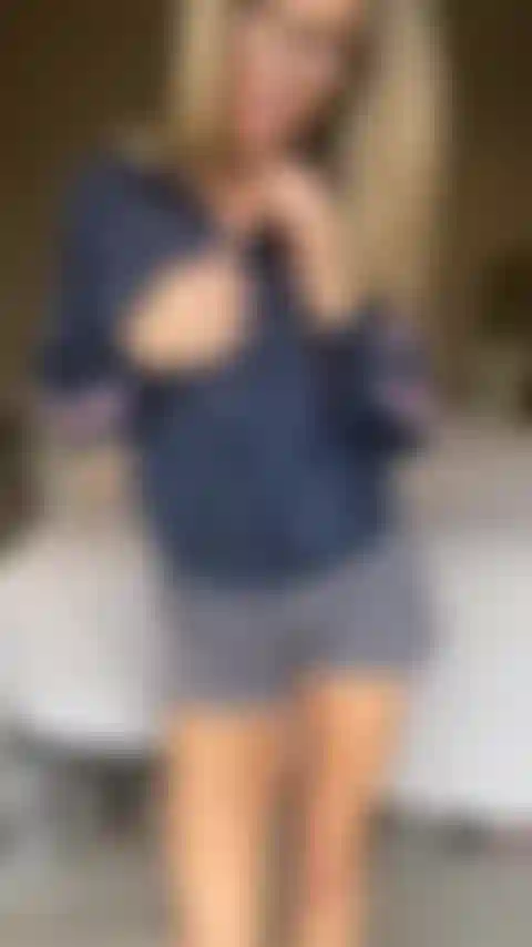 Je me déshabille pour toi.