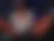 Tu ressembles à une pute ce soir ! Honte à toi ! Ça veut dire prison, salope ! Mais je vais te donner une pause. Casse ton cul de poule mouillée avec ma grosse matraque noire dans tous tes trous de salope et détruis les preuves.