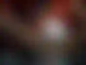 Le petit chaperon rouge retrouve le grand méchant loup et sa grosse bite noire.