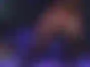 Avec une pagaie et un jouet anal, je me donne une dose de ma propre médecine cruelle. Parce que je suis une salope sadique diabolique ces derniers temps. Voici un retour à quel point j'étais masochiste quand j'étais 'black betty'.