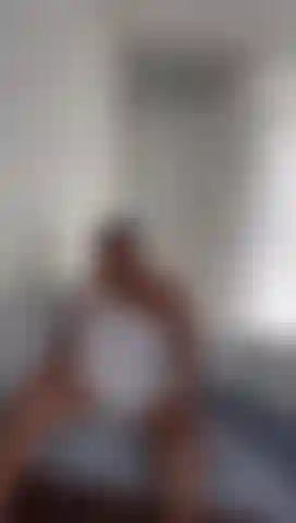 Une baise riche après une douche.