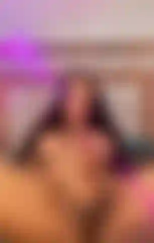 Regarde ma grosse bite dure.