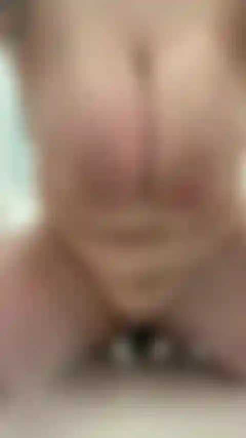 Chevauchant la bbc de papa, partie 2.