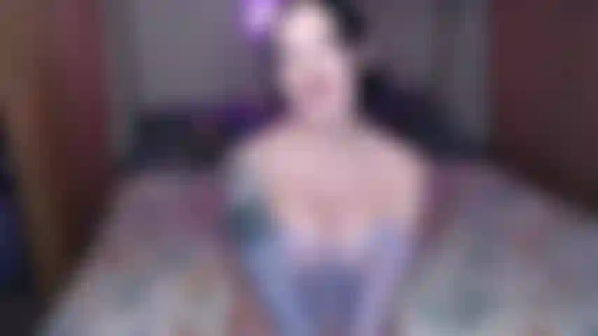 J'adore le gode bbc avec un soin du visage !