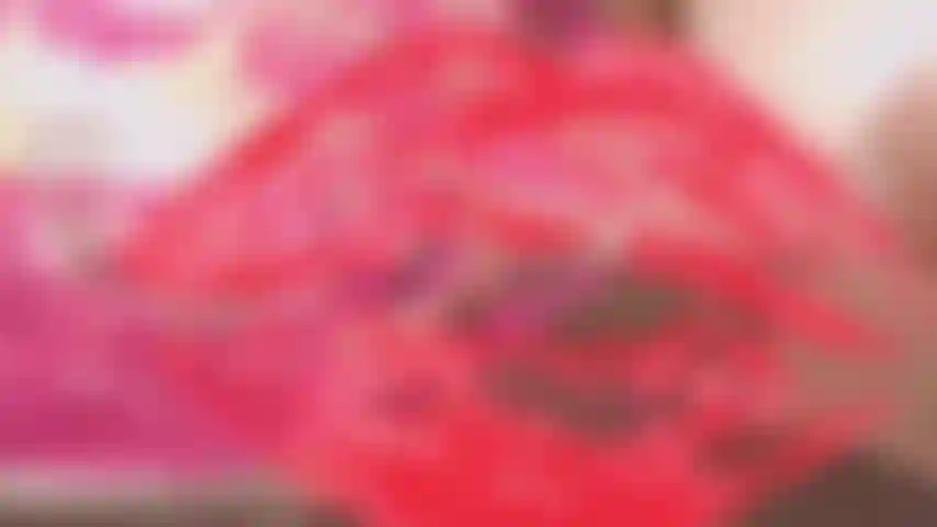 Joi : triche avec une dominatrice.