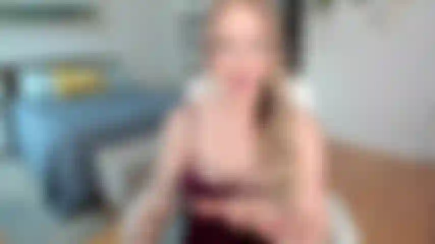 Ma belle-tante te trouve en train de renifler des culottes.