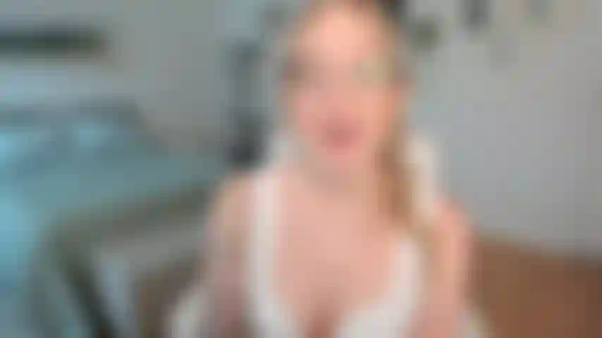 Cage déverrouillée et orgasme ruiné.