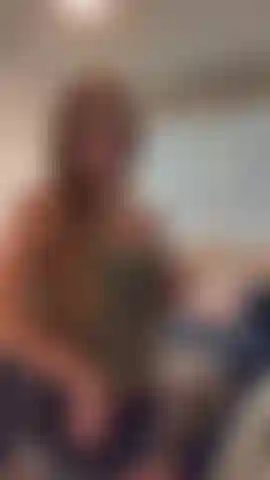 C'est la première fois que j'utilise ma machine à baiser !