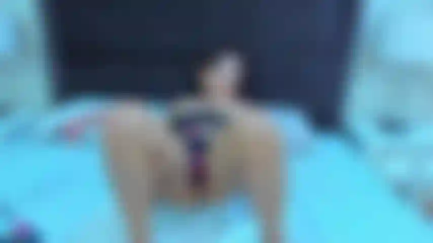 The vibrations are very strong and my pussy is on fire I want you to fuck it and fill it with your hard dick