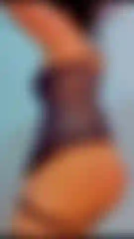 Mon gros cul est un parc d'attractions, viens jouer avec autant que tu veux.