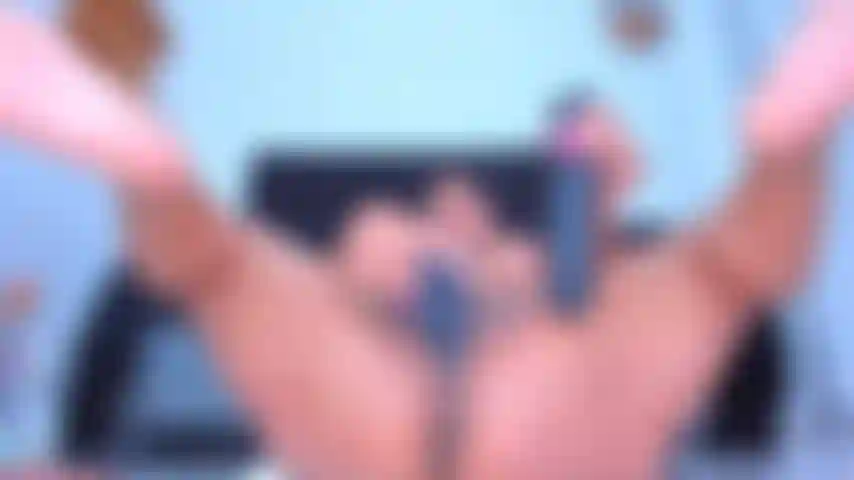 -DOUBLE PENETRATION IN PUSSY
-TWO TOYS IN PUSSY