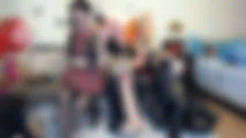 Nouvelle tenue pour mauvaise fille.