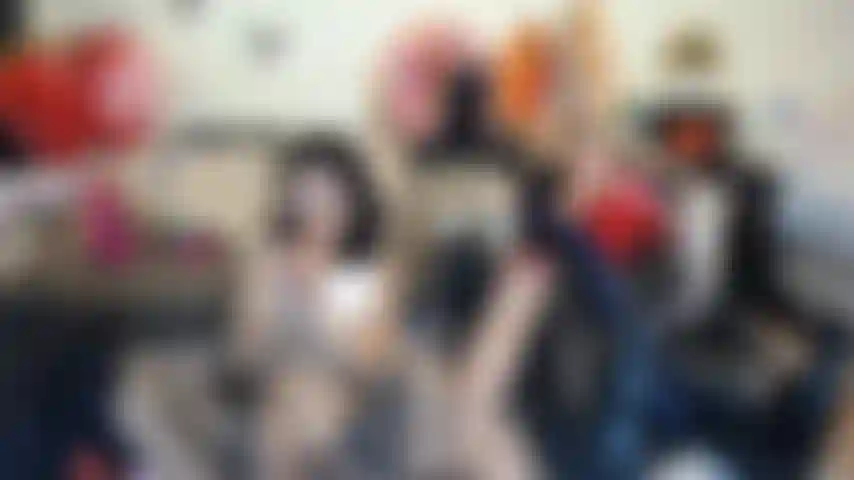 Viens jouir sur moi.