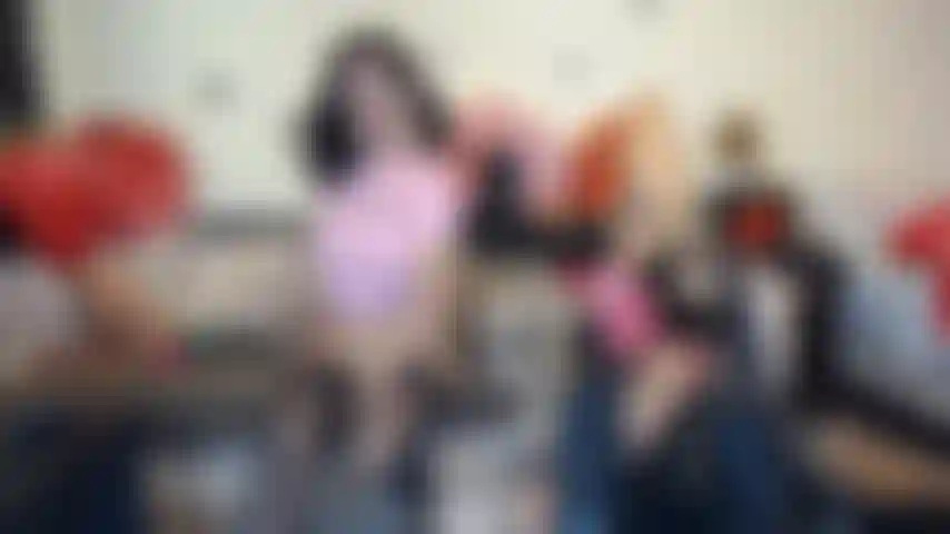 Donc, tellement coquine.