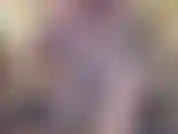 Je jouis si fort en utilisant mon hitachi et en portant des bas.