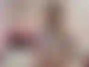 Bienvenue dans ma chambre actuelle :) je veux que tu la caresses pour moi pendant que je te taquine, te suce et te baise.