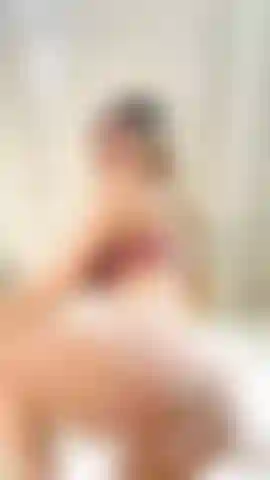 Oiled boobs, oiled ass and dildo ride, do I need to say more? hehe