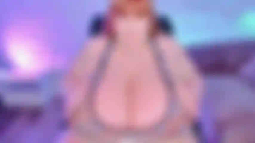 BOUNCING  OILY MELONS  IN  TINY TOP