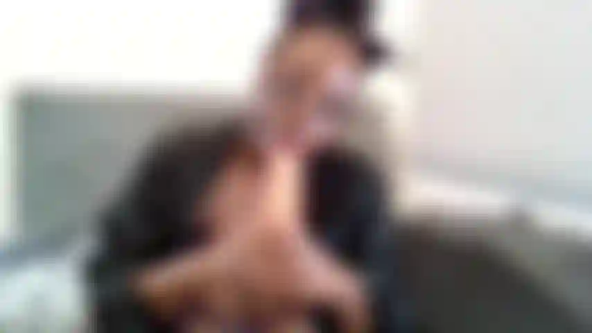 Ooooo j'adore sucer des bites.