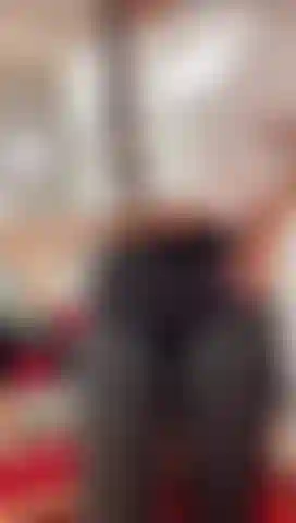 Avec mon sweat collé pour toi.