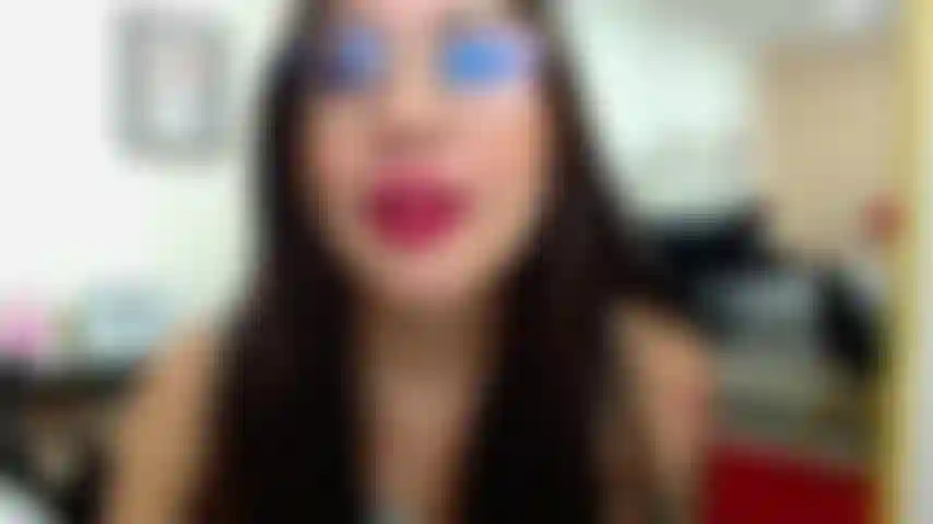 Suce mes doigts pour toi.