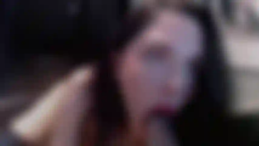 Fellation crache du visage.