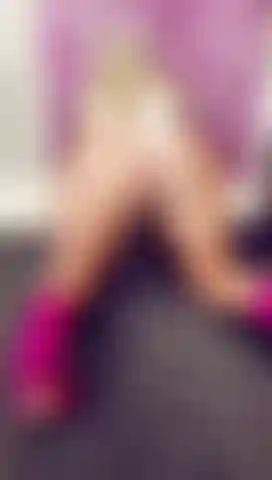 Remuant un gros cul en string lapin.