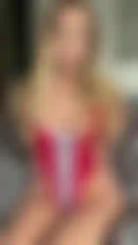 Butt plug rouge une pièce.