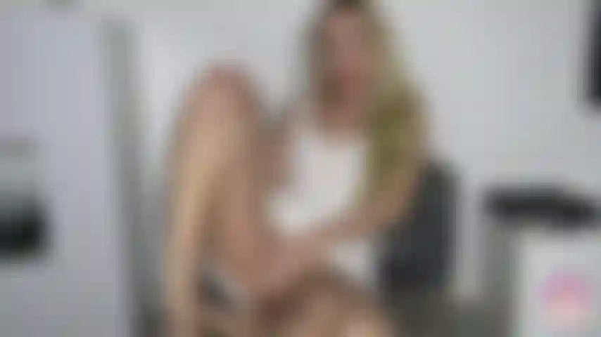 Un orgasme jouet womanizer.