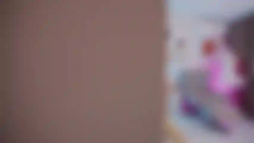 Douce et coquine ! Nue.