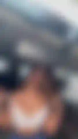 Je te taquine dans ma voiture.