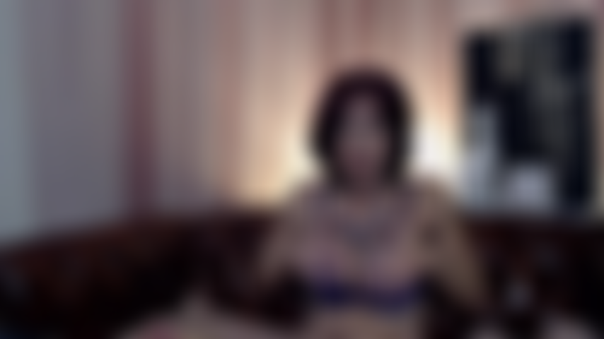 Nouveaux seins ! Fais la fête !