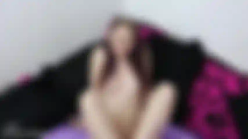 V321 baise pov et soins du visage.