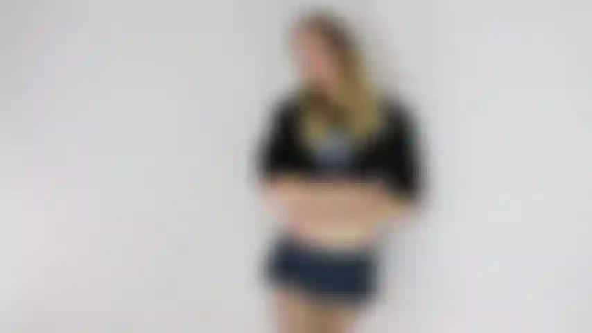 Fétiche de flip flop v525 et joi éjacule.